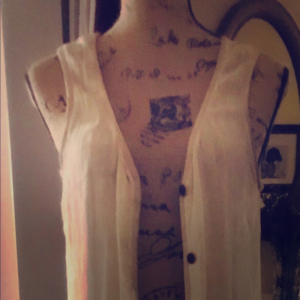 Kennar Studio Linen Cover Up